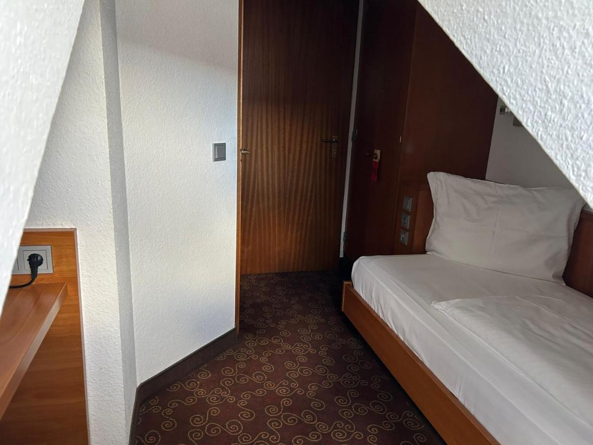 Hotel Fackelmann Nuremberg Ngoại thất bức ảnh